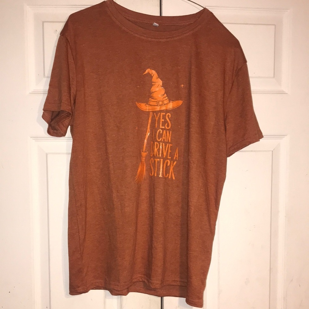 Women’s NWOT Halloween Graphic T-Shirt